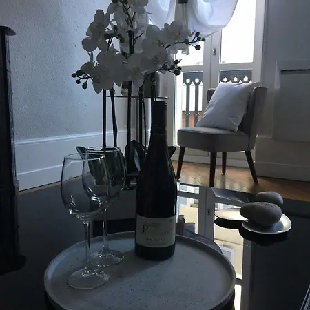 Le Doux Rendez-vous *